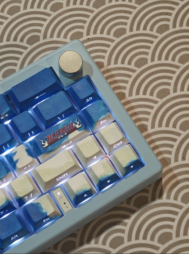 KEYBOARD - Limited Edition Custom 65% Keyboard - Bleach 68Keys RGB backlight, triple mode (wired, wireless and bluetooth)
