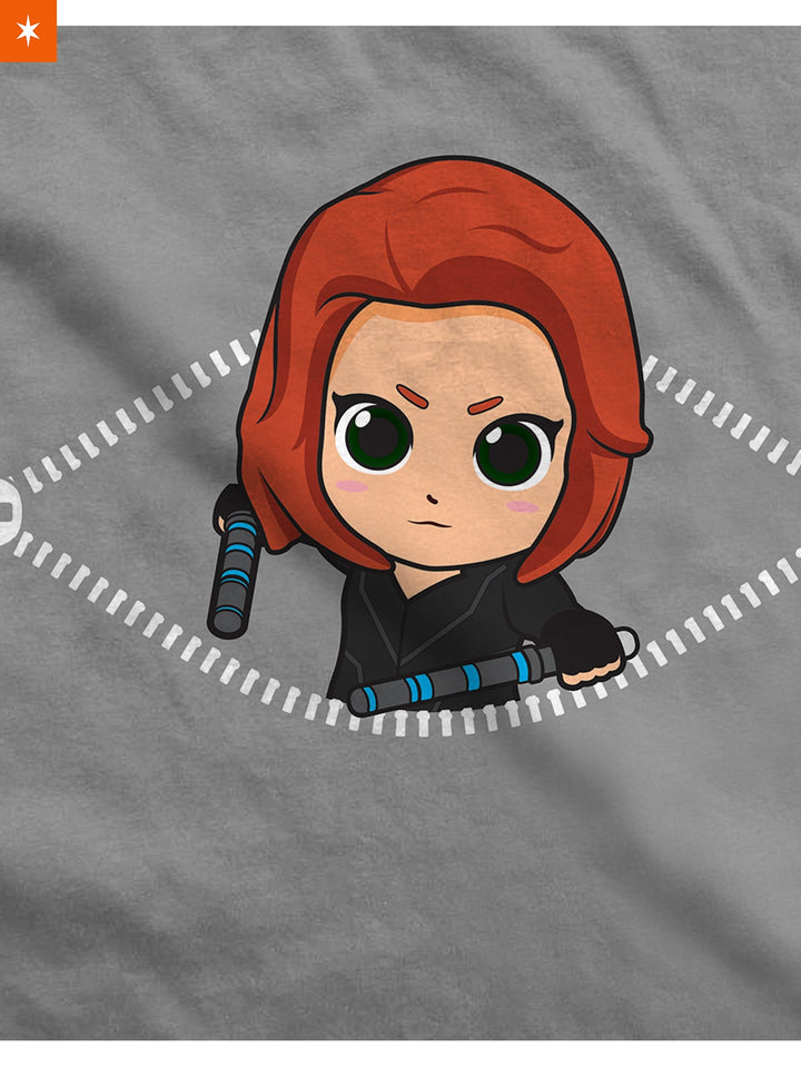 Fandomaniax - Baby Black Widow Peeking Maternity T-Shirt