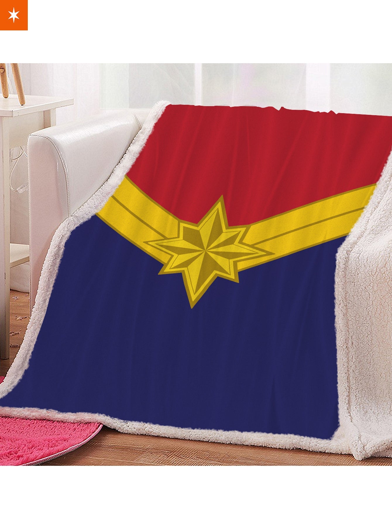 Fandomaniax - Captain Marvel Throw Blanket