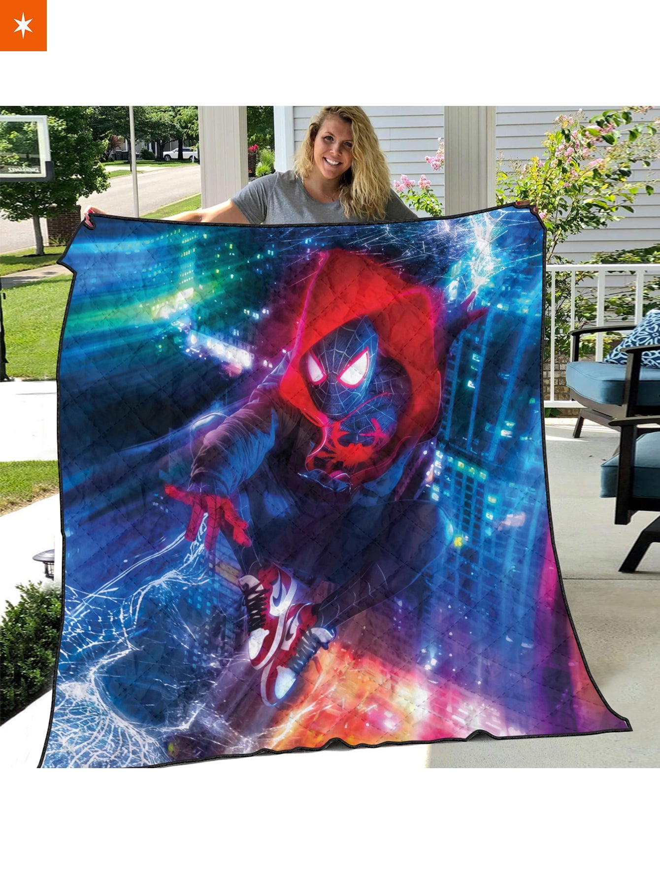 Fandomaniax - Multiverse Slinger Quilt Blanket