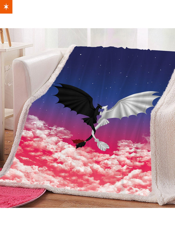 Fandomaniax - Night x Light Fury Throw Blanket